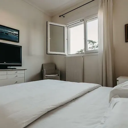 Viatores - Neoi Epivates, Skg Apartament