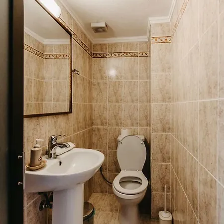 Viatores - Neoi Epivates, Skg Apartament